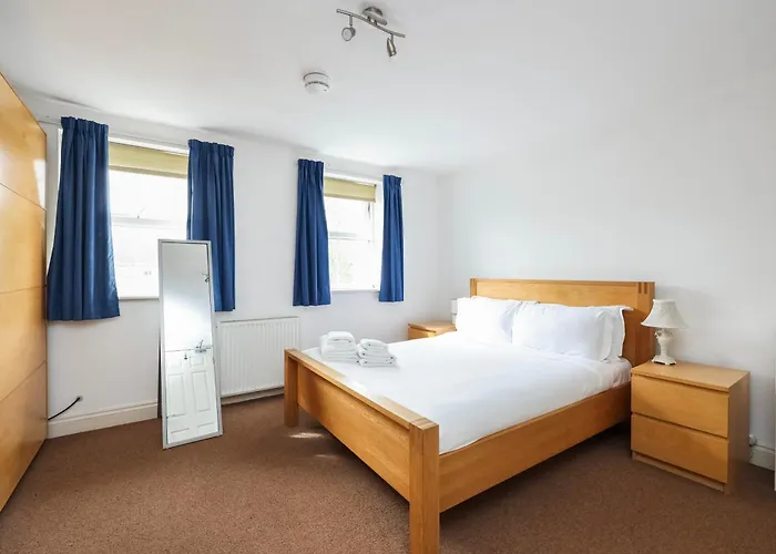Double Rm And Ensuite In Clapham